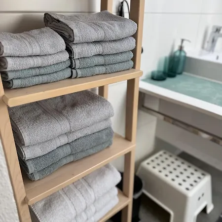 Voll Ausgestattete Mit Suedbalkon Familien- & Hundefreundlich